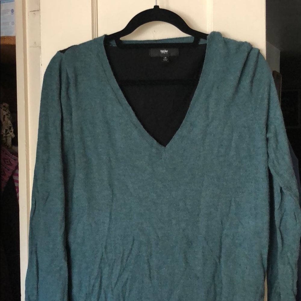 Green v neck with black back
